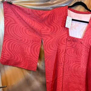 Elegant cranberry Red Kimono michiyuki with Swirl Pattern ties snaps 400